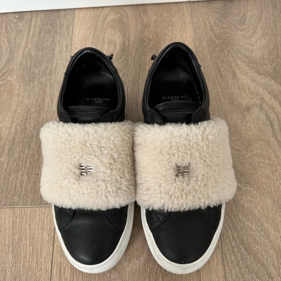 GIVENCHY Urban Street Leather Slip-On Sneakers With Shearling Strap - Picture 3 of 7